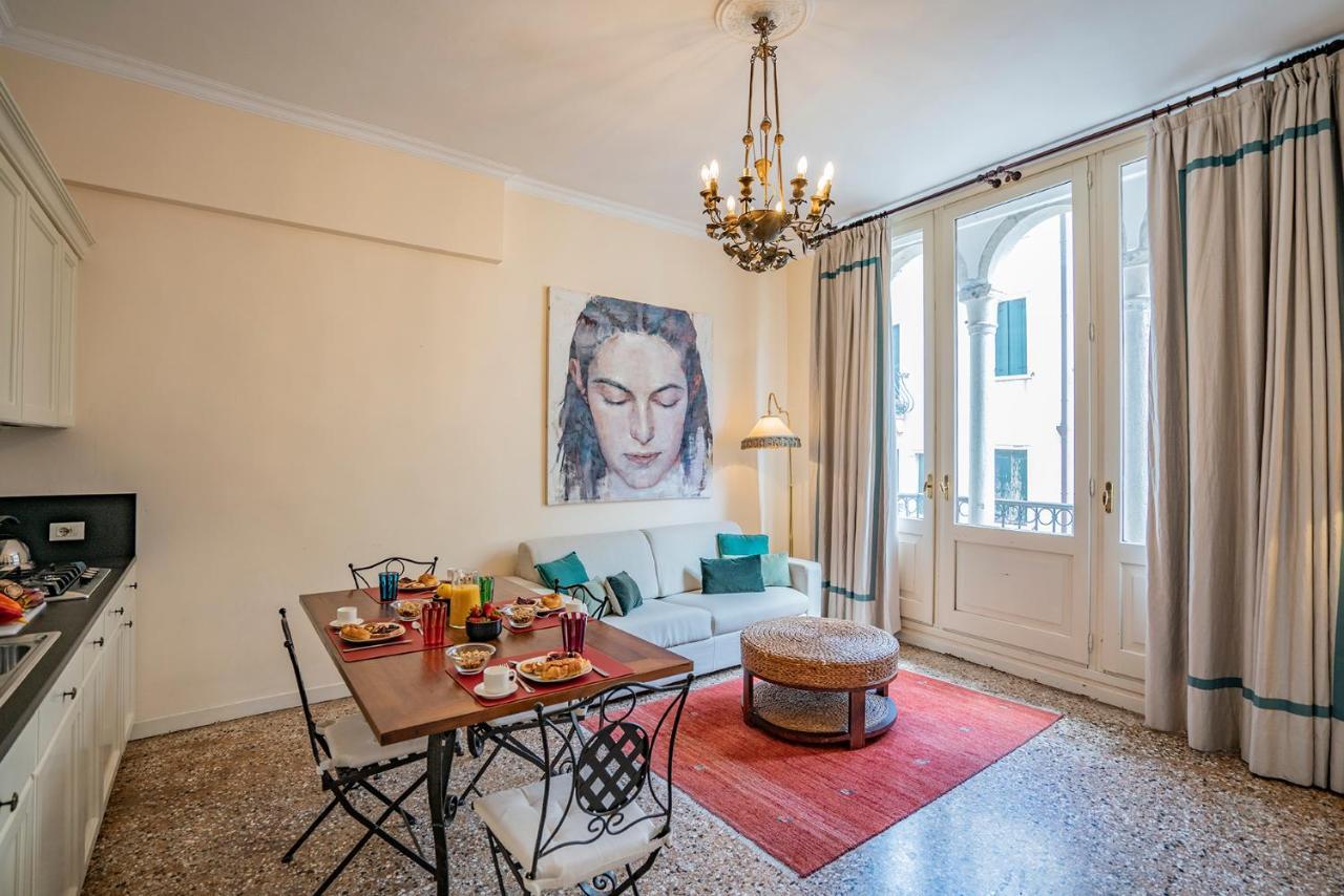 Ca' Grassi 2 Charming Balcony Apartment Венеция Екстериор снимка