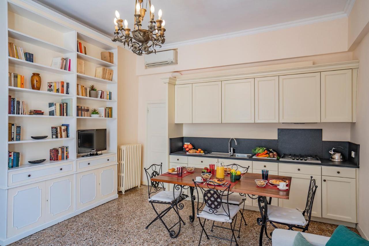 Ca' Grassi 2 Charming Balcony Apartment Венеция Екстериор снимка