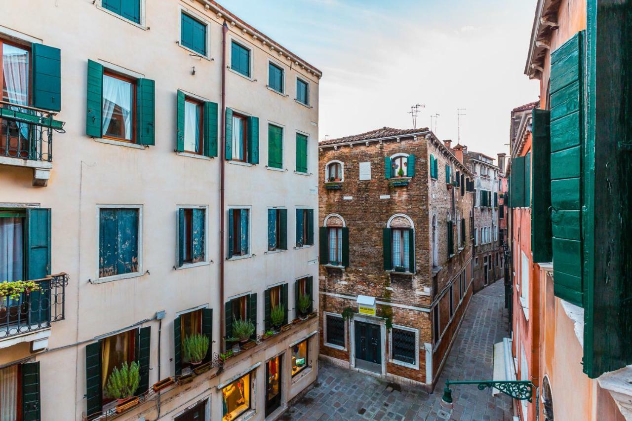 Ca' Grassi 2 Charming Balcony Apartment Венеция Екстериор снимка